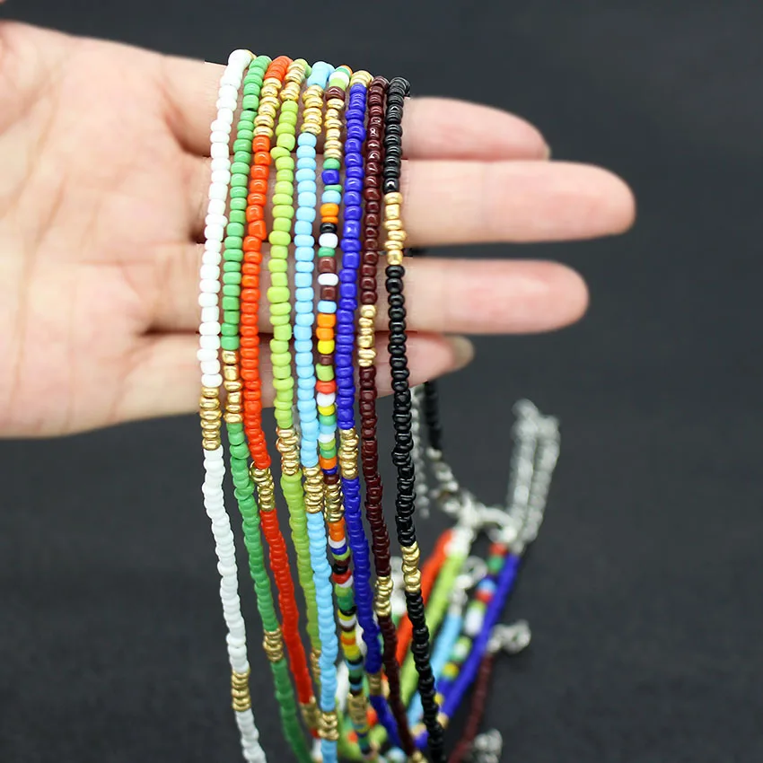 

Чокер с простыми бусинами в Корейском стиле, милое очаровательное короткое ожерелье ручной работы в стиле бохо с цветными маргаритками, биж...