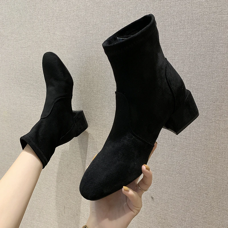 

2019 New Autumn Boots Female Winter Flock Short Ankle Boots for Women Shoes Woman Patchwork Sewing Slip on Low Heels Sock Boots