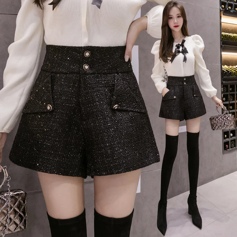 

Шорты женские шерстяные с широкими штанинами и высокой талией, на пуговицах