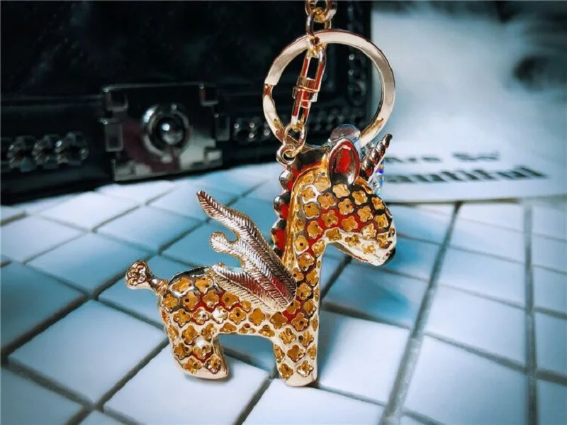 

Lucky Fashion Full Crystal Rhinestone Unicorn Keychain Car keyrings Women's bags Decoration Accessories horse Pendants Jewelry