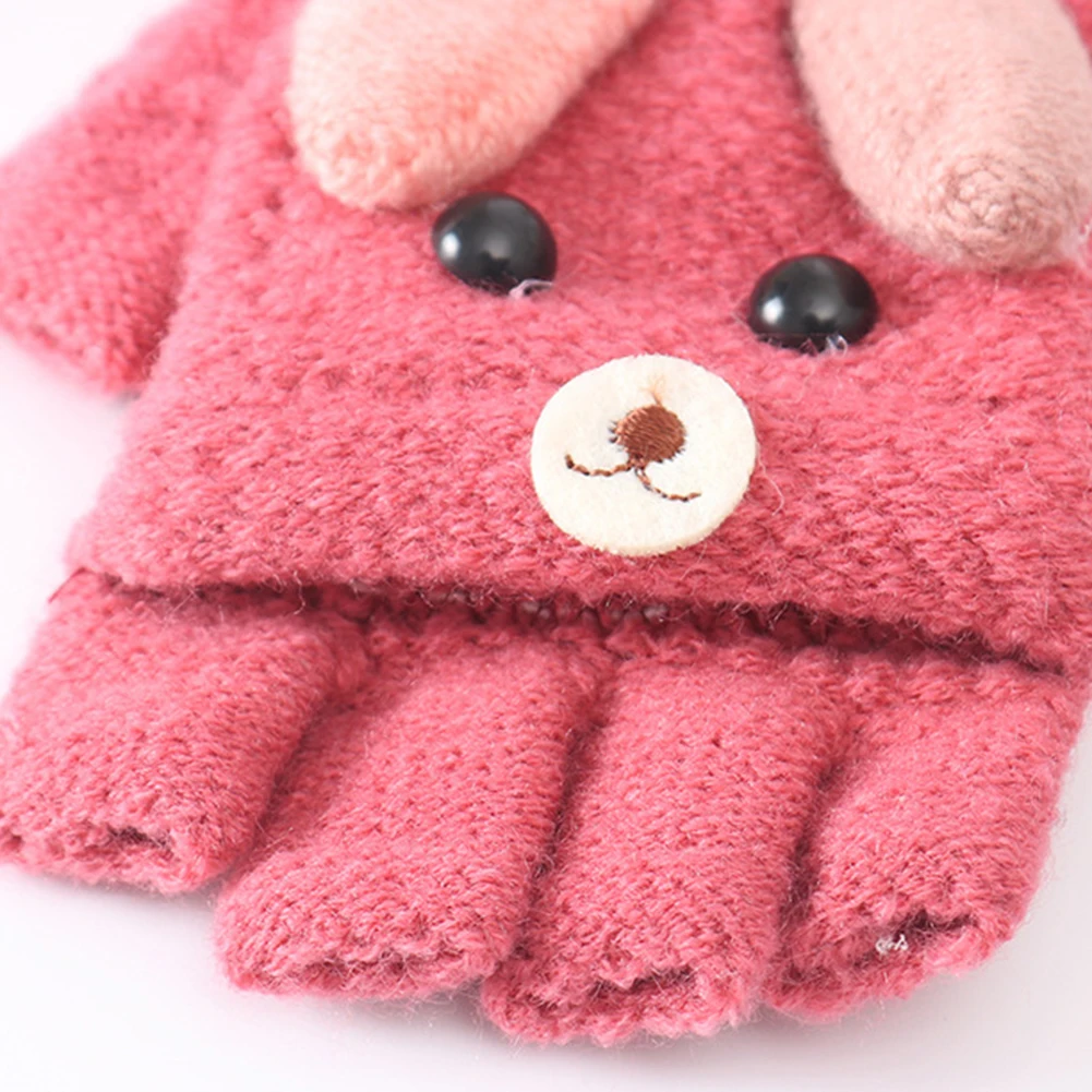 

Gloves & Mittens