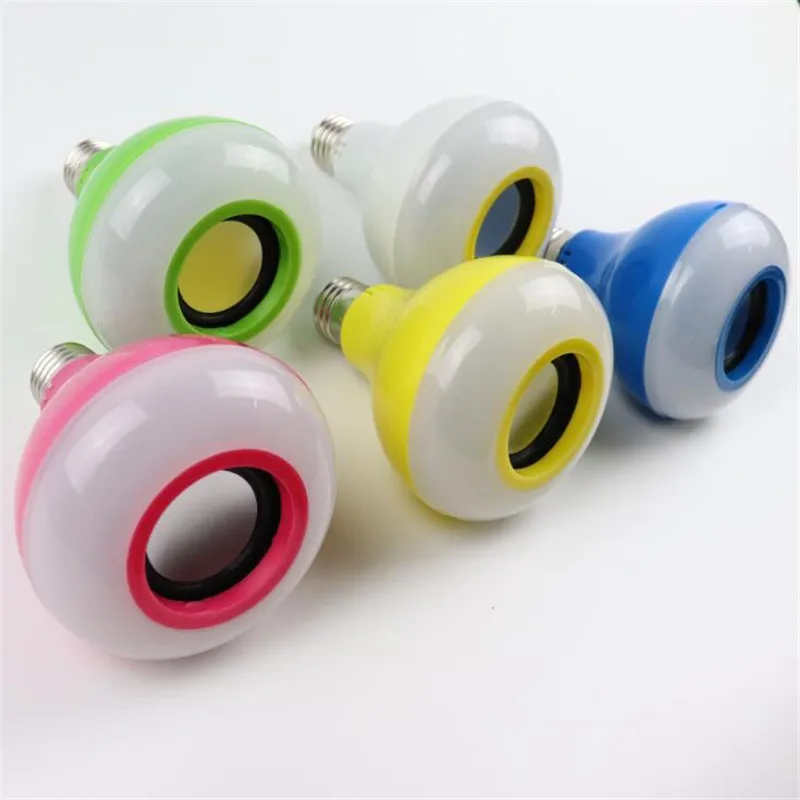 Светодиодная лампа LED Spot Light 18W E27 Smart RGB с беспроводным диммером, динамиком Bluetooth и пультом управления на 24 кнопки.