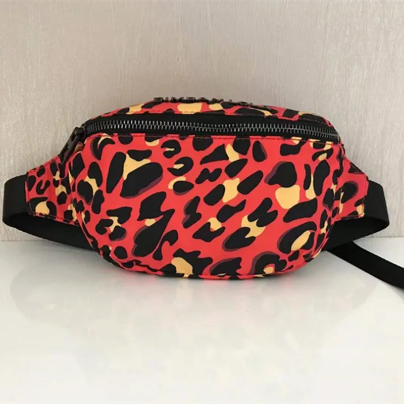 

Fashion Simple Casual Waist Bag Messenger Bag Women's Plush Backpack