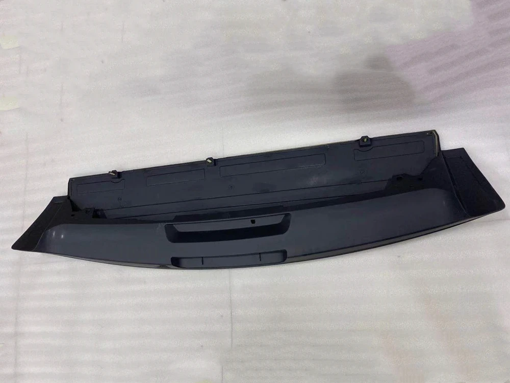 

Unpainted Rear Spoiler For Land Rover Range Rover Sport 2010-2012 2013 LR032164 Bumper Splitters Wing