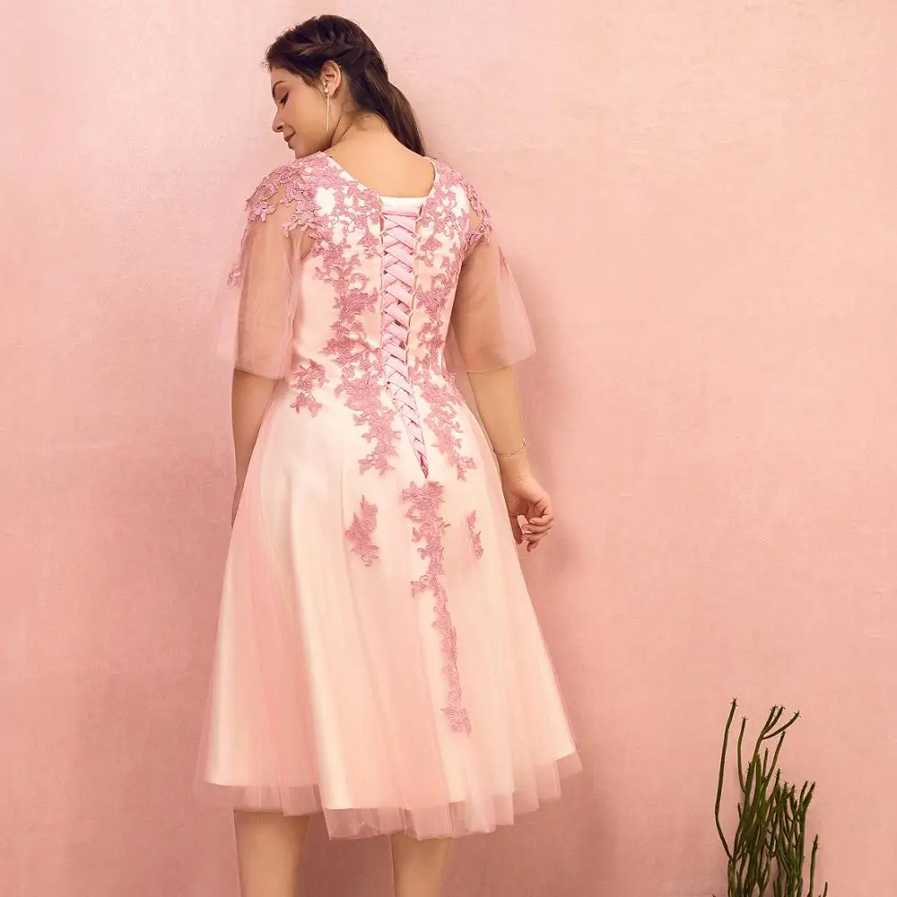 Вечерние платья трапециевидной формы с v-образным вырезом длиной до колена llusion