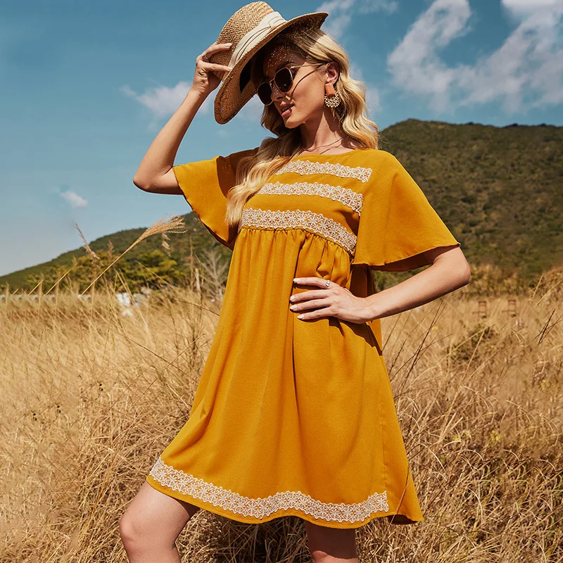 

Summer 2021 New European American Women Bat Short-sleeved Lace Stitched Solid Color High-waisted Mid-length Loose Elegant Dress