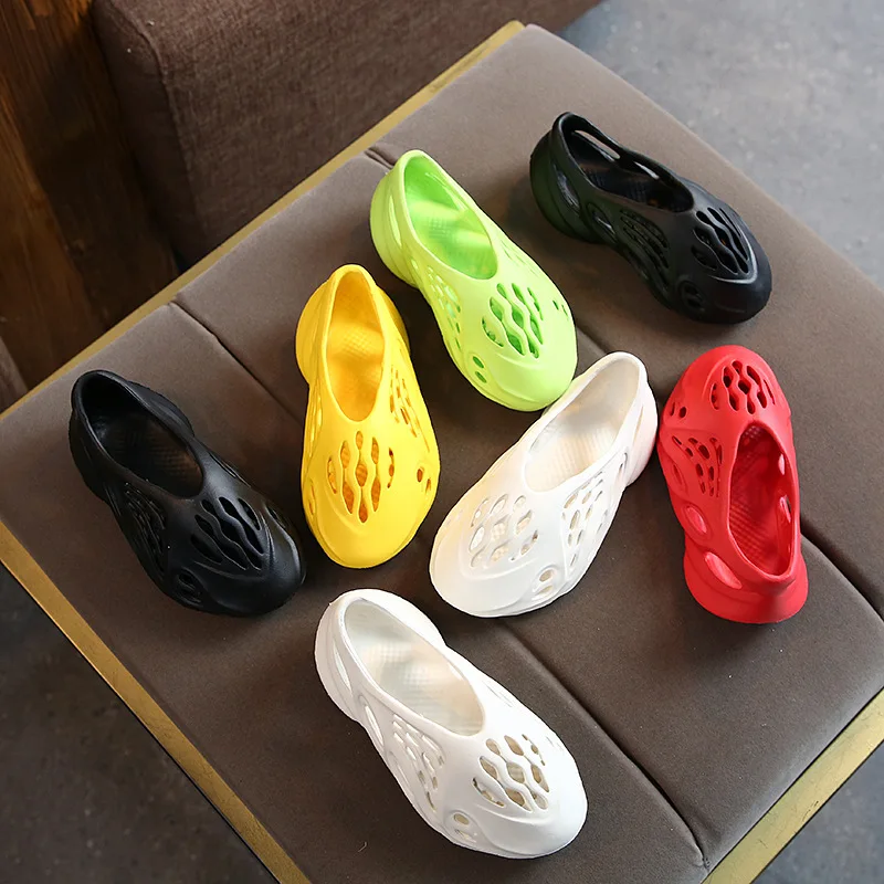 

Classic Fashion Cool Children Garden Shoes High Quality Simple Pure Color Kids Sneakers Summer Beach Girls Boys Sandals Clogs