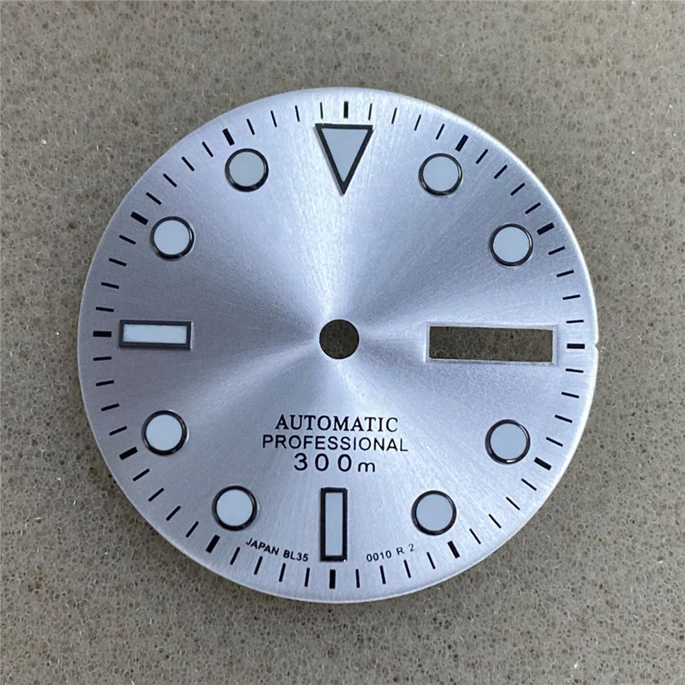 

for NH36/4R36/7S Movement 29mm Dual Calendar Sun Pattern Luminous Watch Dial