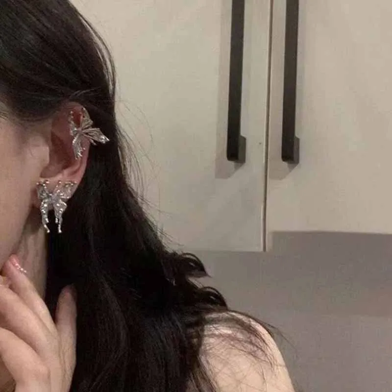 Женские серьги-бабочки в стиле панк стильные крутые металлические украшения для