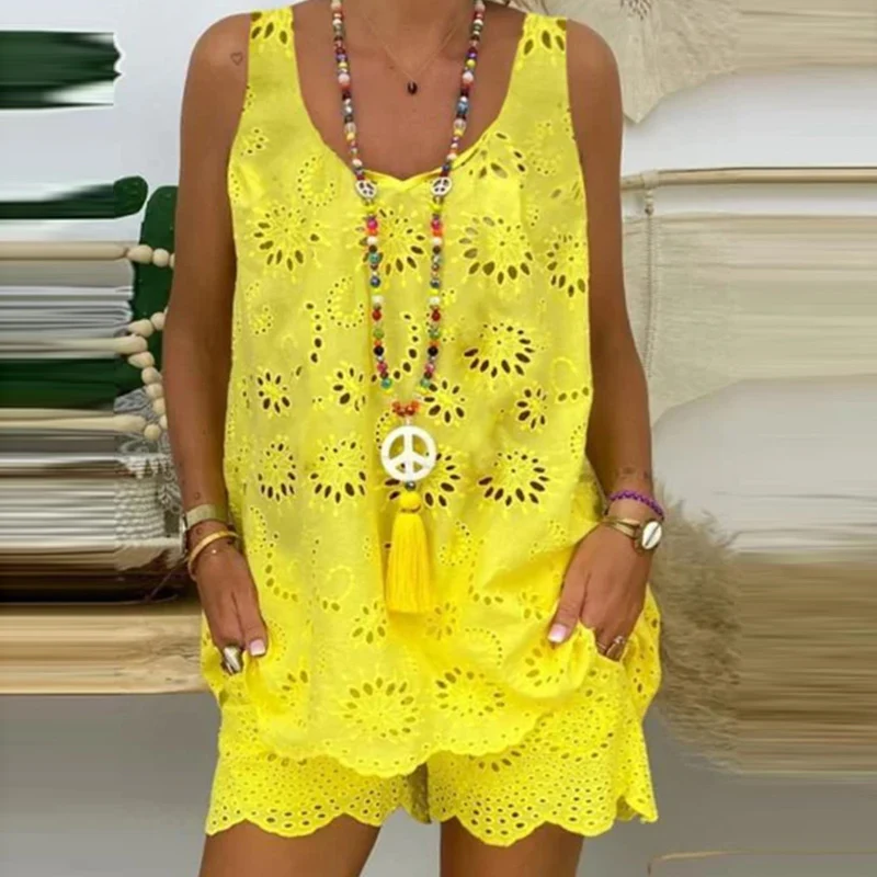 

2021 Spring Summer Hollow Out Mesh Sets Women Sexy V Neck Blouse Pullover and Pocket Shorts Suit Fashion Solid Two Piece Outfits