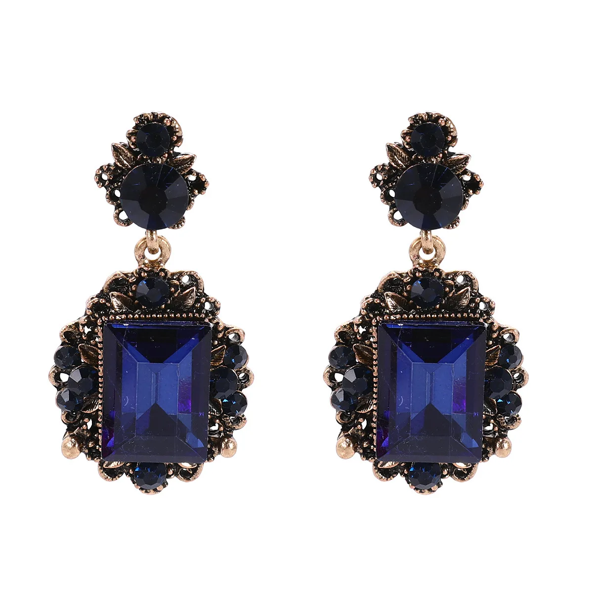 

2021 New Fashion Creative Jewelry Female Retro Palace Baroque Earrings Emerald Earrings Hot Selling Wholesale Earrings for Women