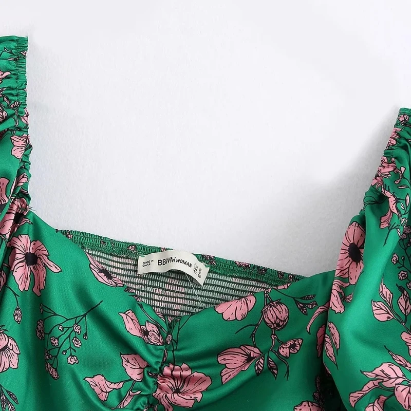 Женская эластичная короткая рубашка с квадратным вырезом и цветочным принтом