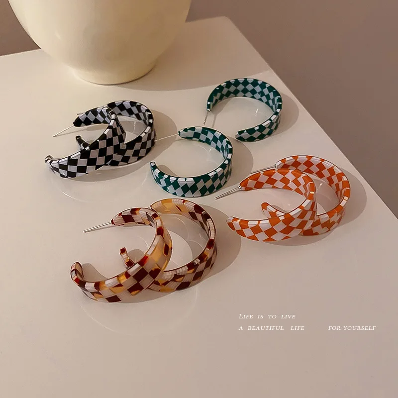 

925 Silver Needle Contrast Color C-shaped Earrings Korean Ins Checkered Yafeng Candy Temperament Personalized Ear