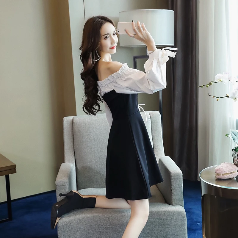 Шикарное сексуальное платье с открытыми плечами женское облегающее Черное мини