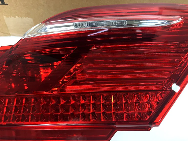 

eOsuns led rear light reverse brake turn signal assembly for BMW 7 series E66 730li 740li 745li 750li