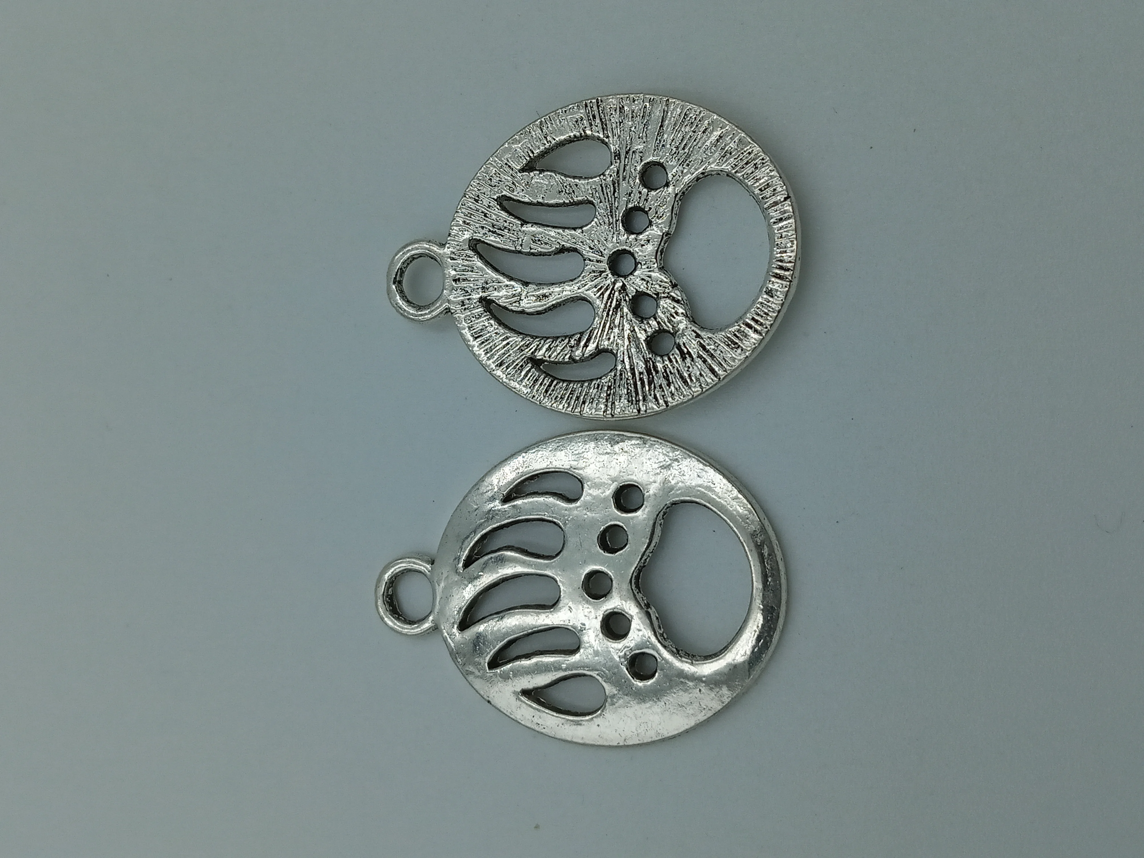 Подвески в виде медвежьей лапы 30x22 мм 10 шт. | Украшения и аксессуары