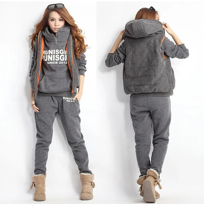 Осенне зимняя спортивная одежда повседневный комплект из 3 предметов спортивный