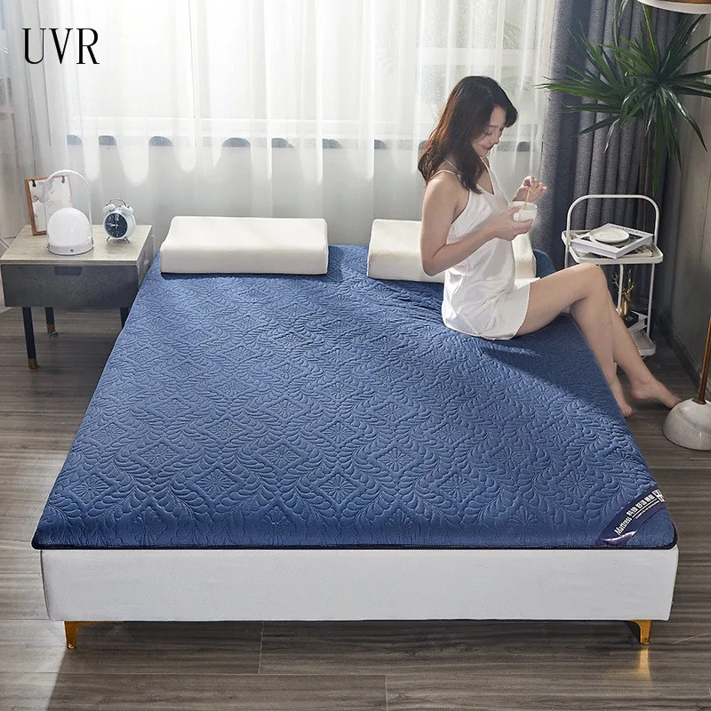 UVR Beautiful Tatami Floor Mat Pure Color Mattress Matte Quilted Practical Bed Soft Foldable | Мебель