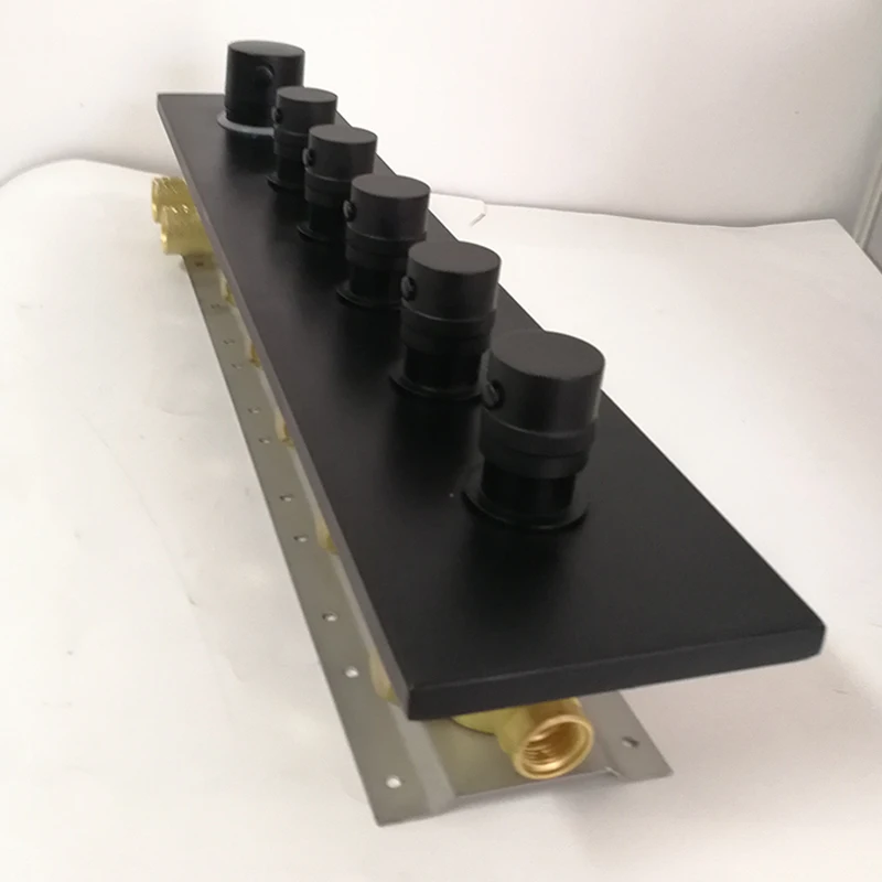 Черный смеситель для душа ванной комнаты термостатический латунный регулятор