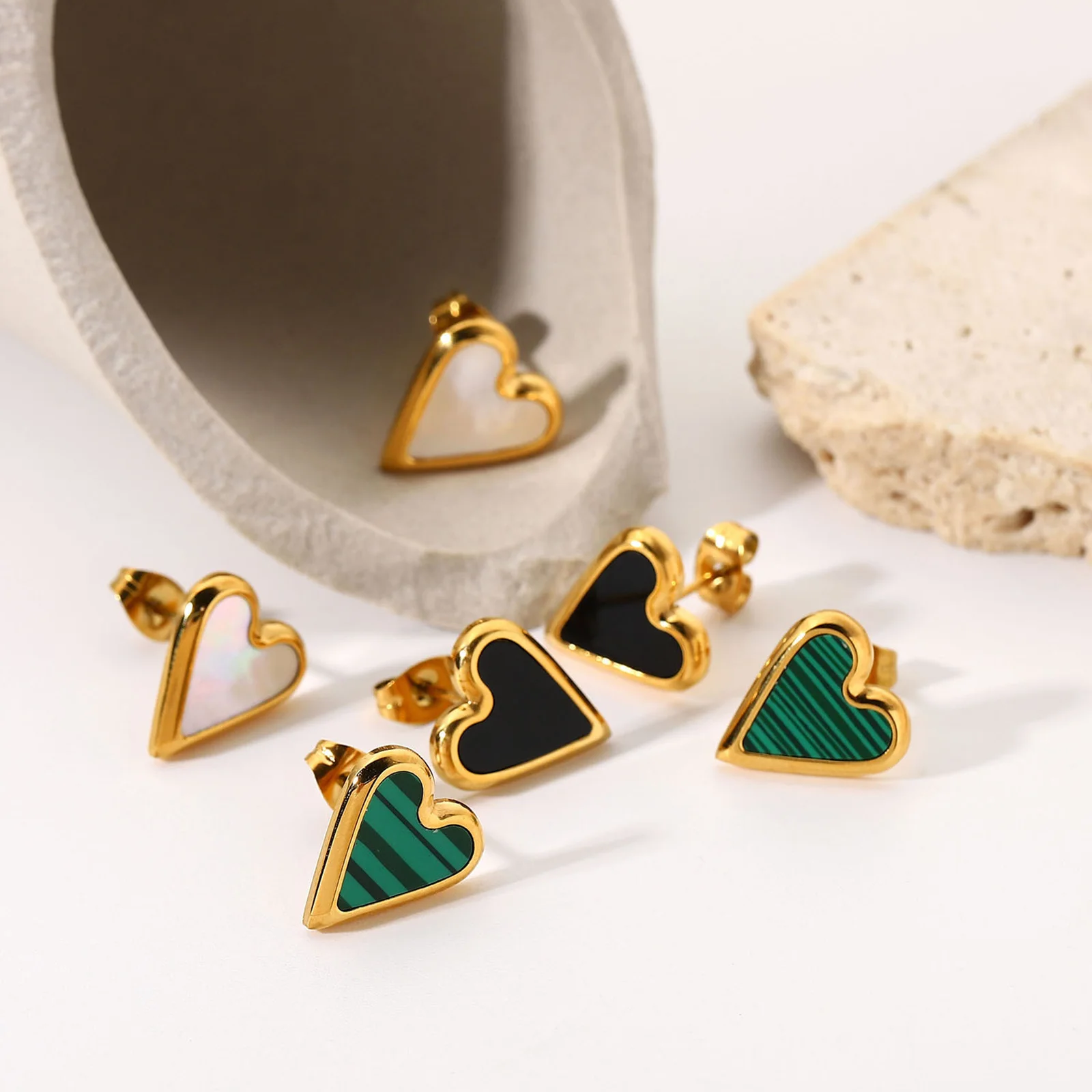 

Heart Stud Earrings, Dainty Tiny Statement Shell Inlay Heart Earrings,Delicate Elegant Ear Accessories Birthday Gifts for Women