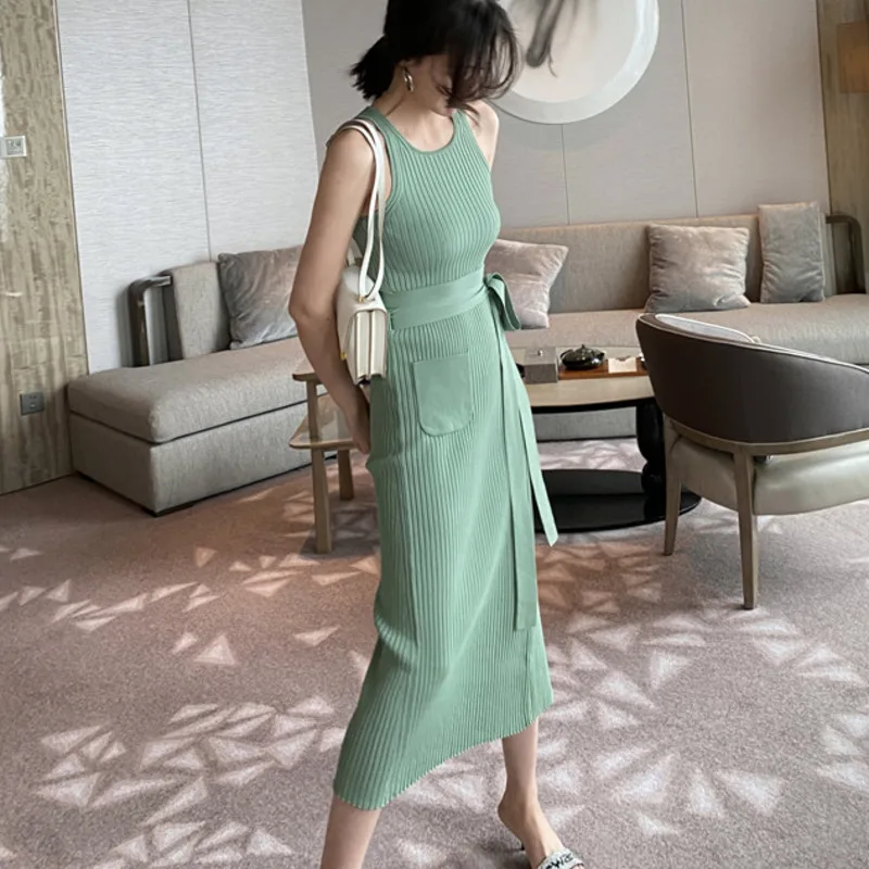 

Summer 2021 New Fashion Casual Sleeveless Sexy Bandage Knitted Sweater Dress Women Slim Midi Long Pull Dress Robe Femme Vestidos