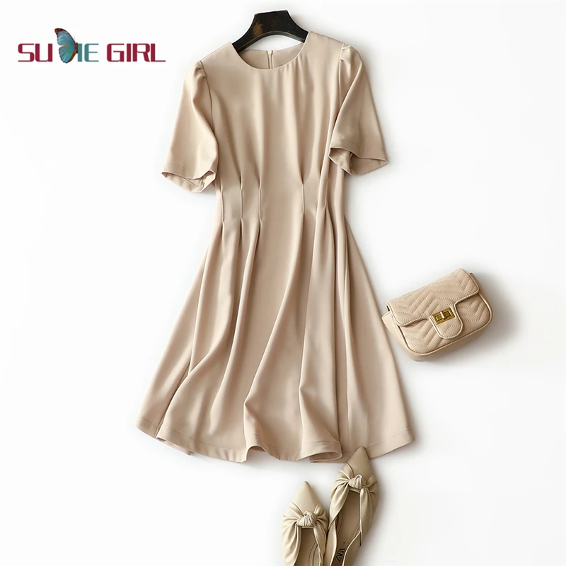 

SUDIE Girl Classic Hepburn dress Commuter Style Pure Color Thinning Pleated Waist Small Mid-length Drape Dress