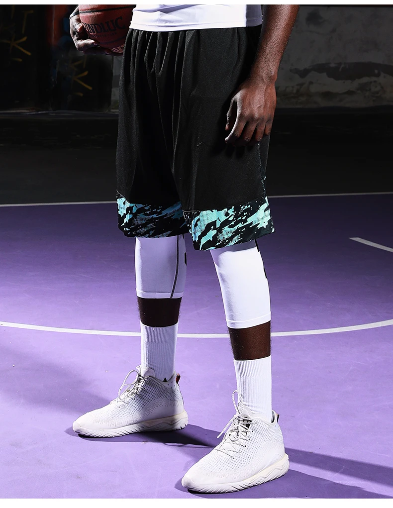 

Sportswear & Accessories