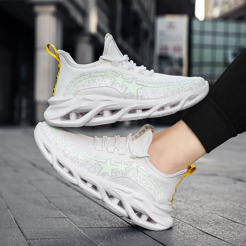 2020 Stylish Casual Male Shoes Adults Tennis Glowing Luminous Graffiti Blade Sneakers For Men Sports Lighted Mesh Footwear Man | Обувь