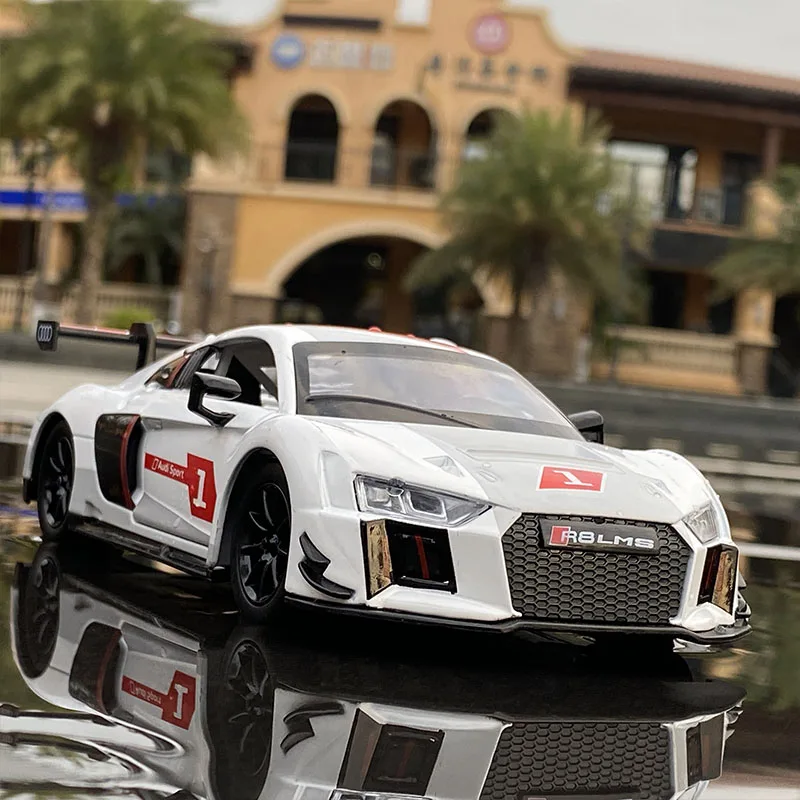 

1:24 AUDI R8 LMS Le спортивный автомобиль, литые автомобили и игрушечные автомобили, модель мужского металлического игрушечного автомобиля, высоки...
