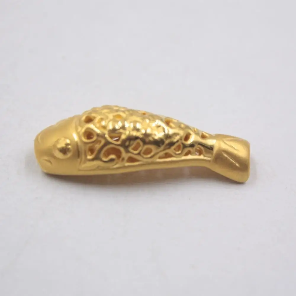 

Solid 24K Yellow Gold Pendant 3D Craft Luck Flower Fish Long Tube Bead Weight 2.5-3g Size 30x10mm Stamp: 999