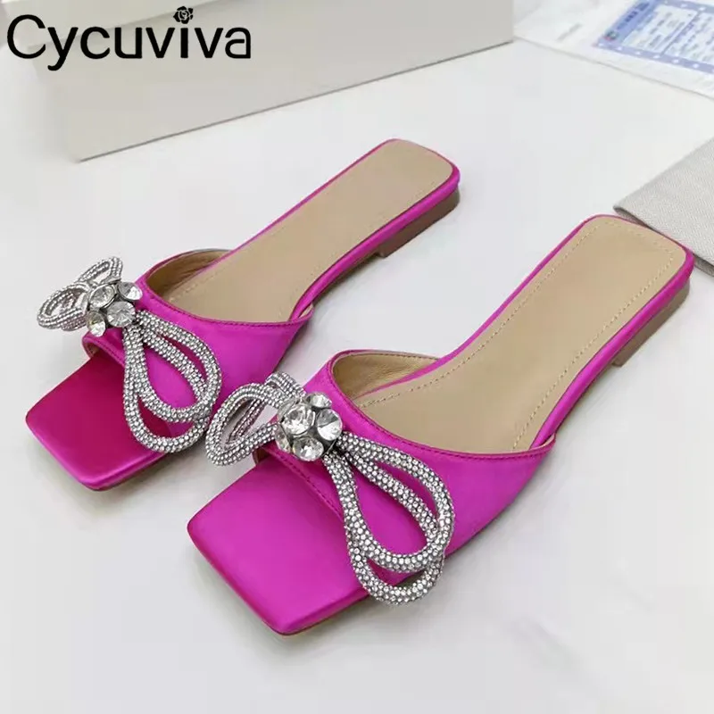 

Summer Crystal Bowties Dress Shoes Flat Slippers For Women Square Toe Rose Red Satin Women Slides Outdoor Mules Women Slippers