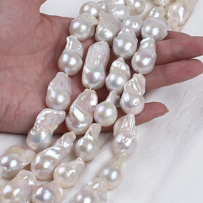 Factory price 11-18mm white natural freshwater baroque pearl strand jewelry | Necklace