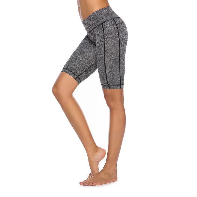 Бесшовные шорты однотонные спортивные короткие леггинсы для фитнеса женские