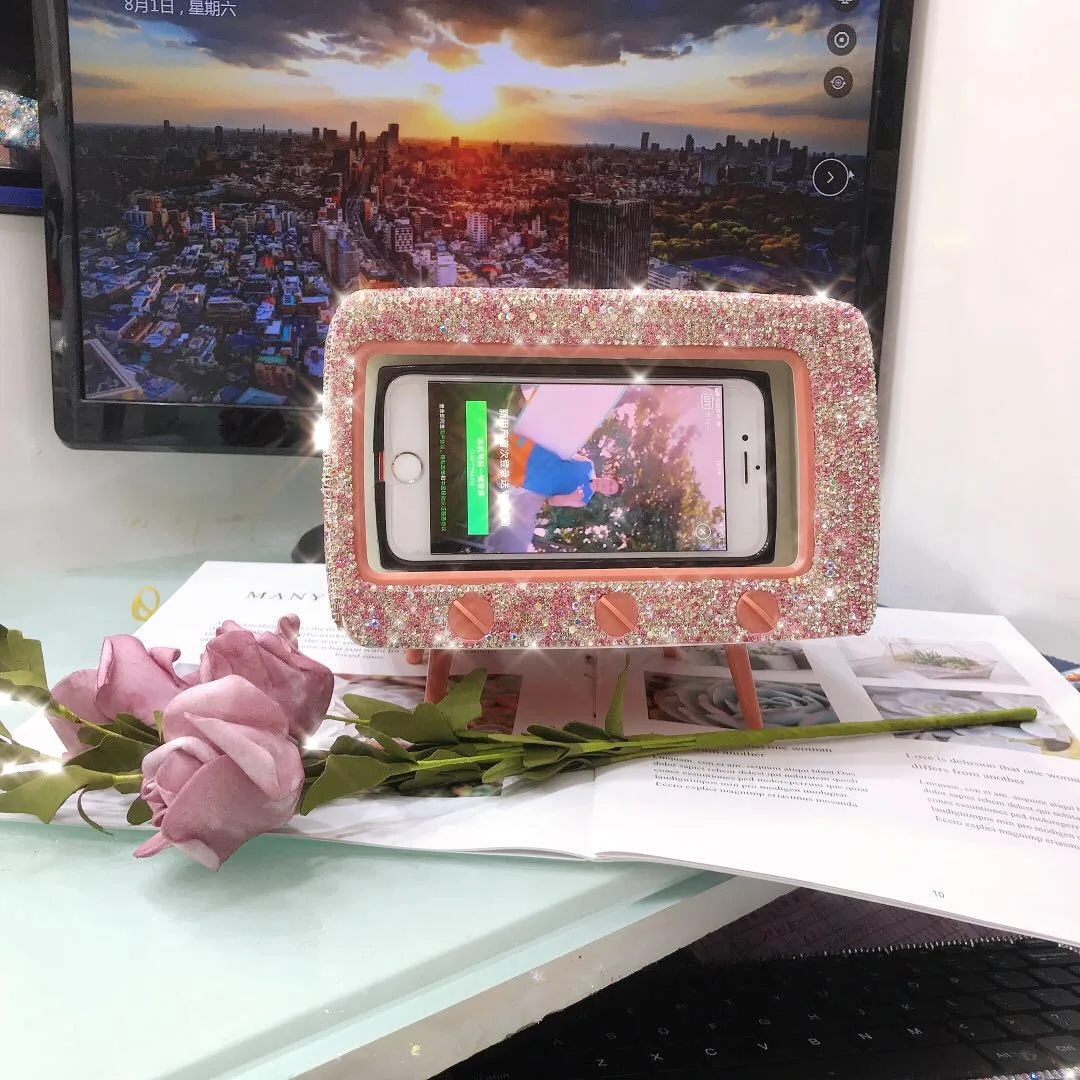 Держатель для салфеток инкрустированный бриллиантами телефона двойного