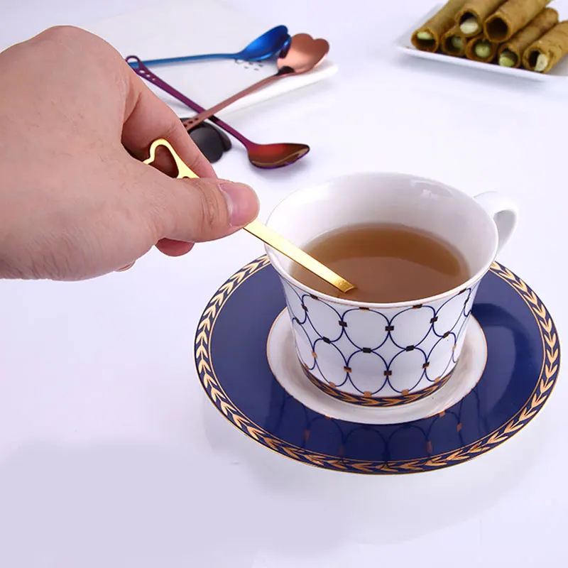 

1pcs Stainless Steel Heart Shaped Love Coffee Spoon Teaspoon Children Spoon New Beautiful 7 Colors Coffee Tea Use