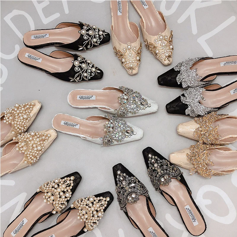 Женские сандалии на плоской подошве дизайнерские шлепанцы с закрытым носком