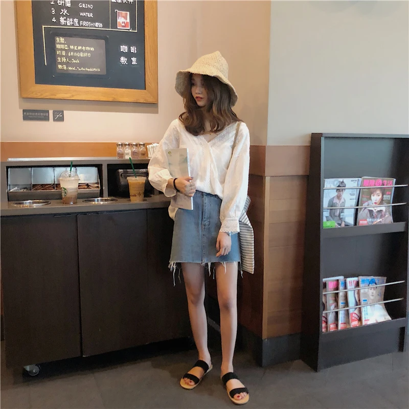 

Lace Hollow Out Sexy White Shirts Women Spring Summer Loose Casual V Neck Fresh Sweet Tops Shirts Streetwear Blouse Girl