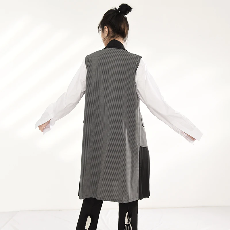 

Loose Fit Women Black Striped Split Joint Long Vest New V-collar Sleeveless Fashion Tide Spring Autumn 2021 JX81801