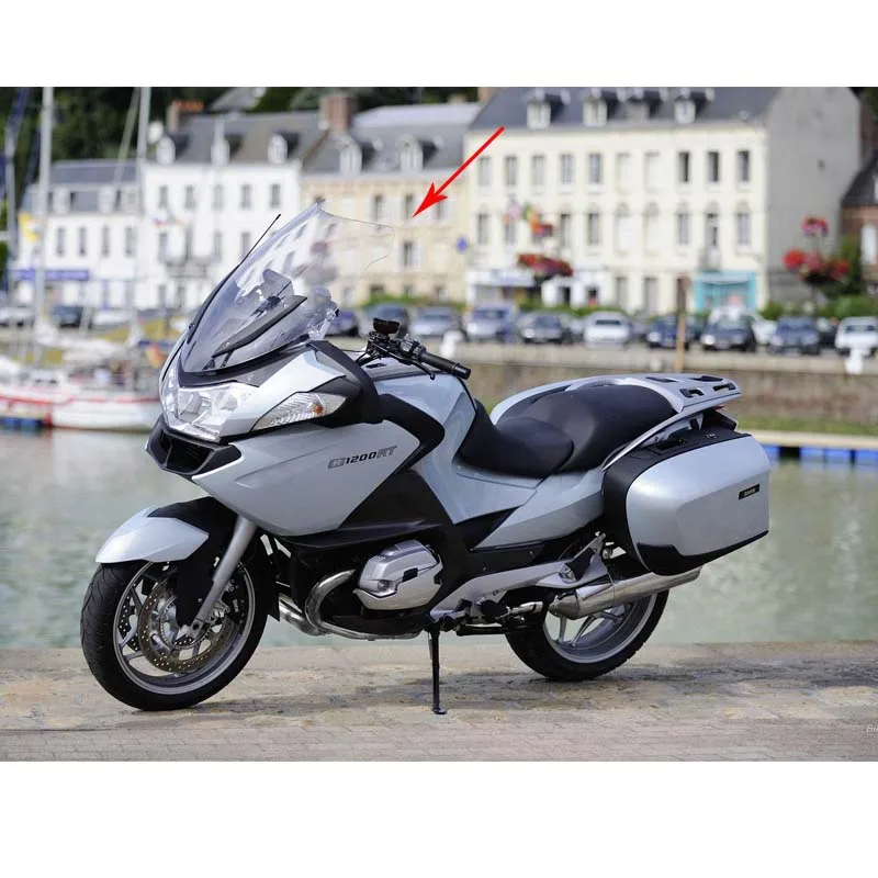 Спортивный мотоцикл модифицированный ветровой экран передний отражатель
