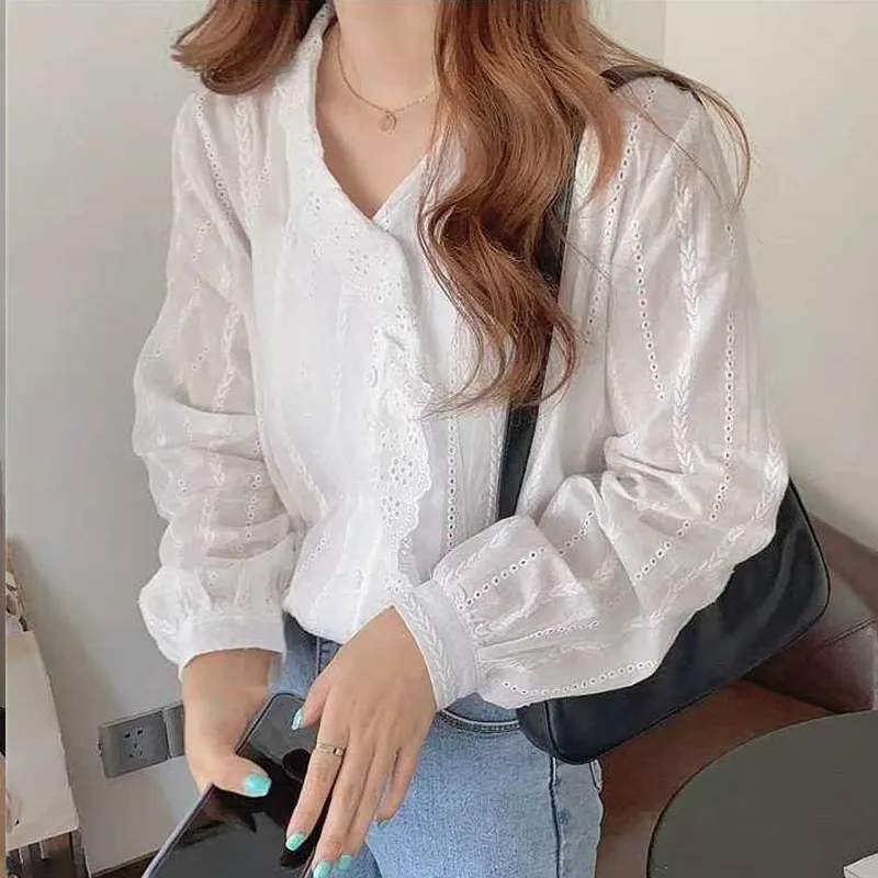 2021 Korean Style Solid Cotton Simple Womens Tops and Blouses Sweet Ruffled V-neck Long Sleeve Shirt Women White 8561 |