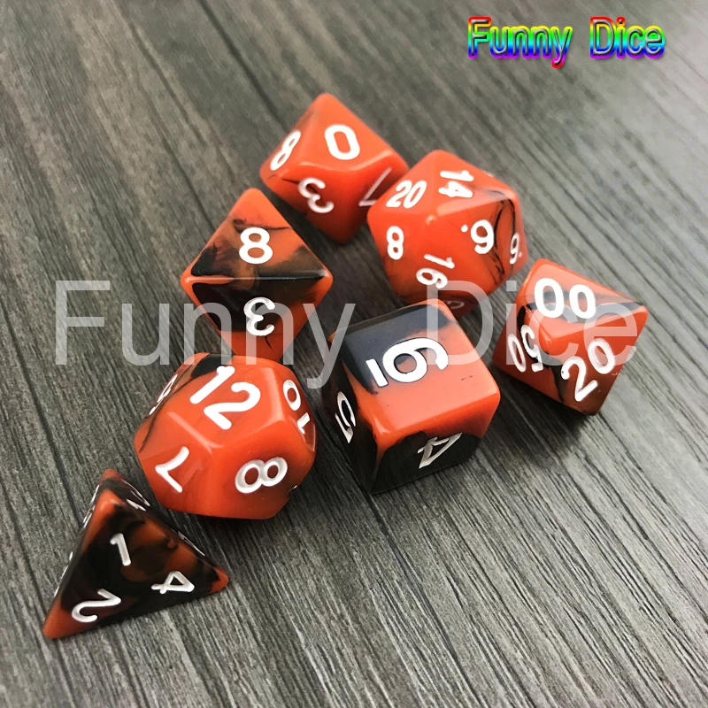 Orange Black Новое поступление 7 шт. 2-х цветный набор Игральный костей с Туманность эффект d& игральная кость комплект d4, d6, d8, d10, d%, d12, d20 многогранные кубики, ролевые игры кубик для настольной игры - Цвет: Orange Black
