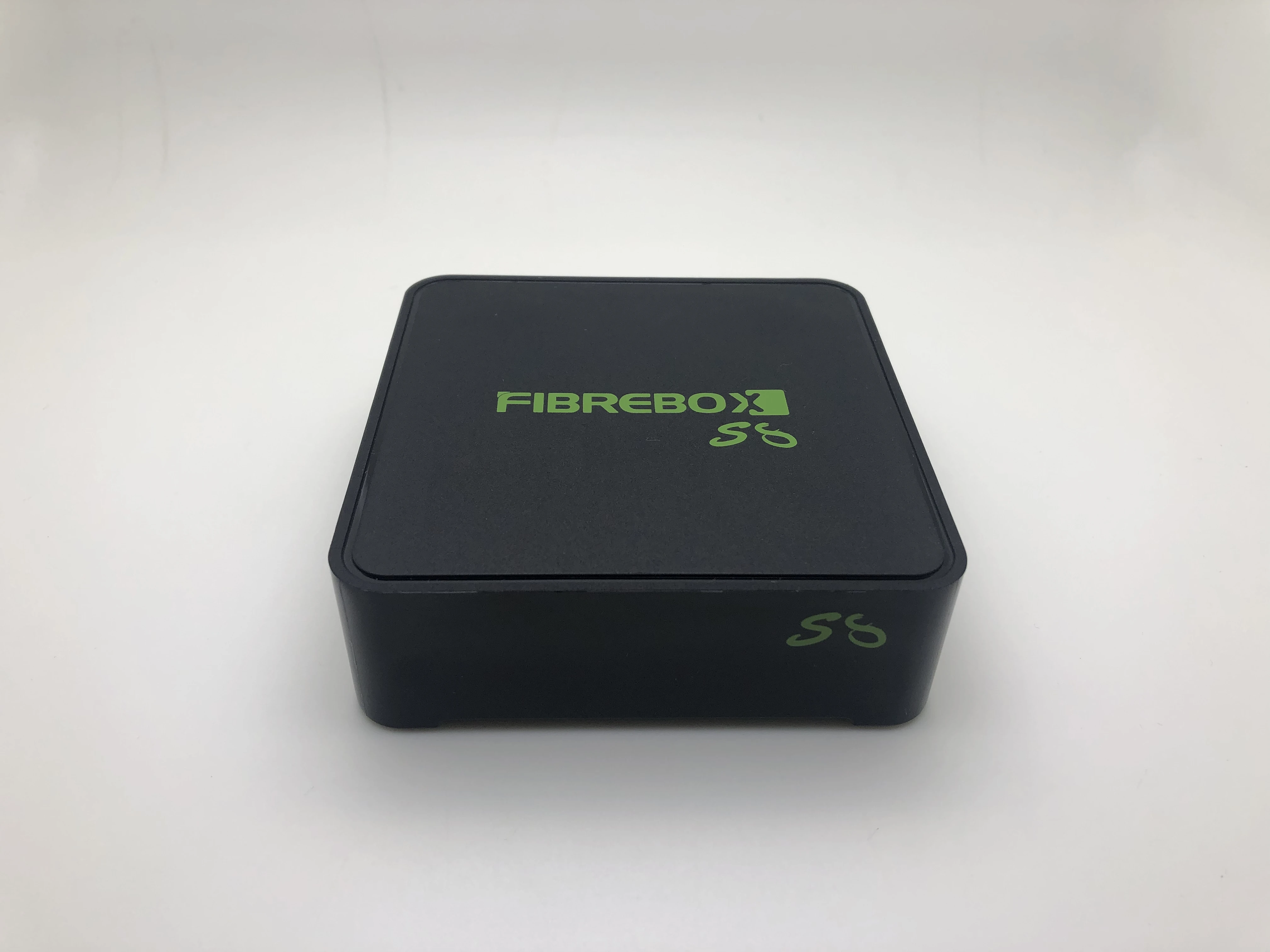Лучшая и последняя новинка 2020 года ТВ-Приставка smart tv box S8 для детской ТВ-приставки