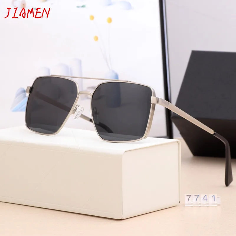

New 2021 Men Sunglasses Photochromic Polarized Sun Glasses Eye Protection Anti UV Ray Fashion Retro Man Eyewear gafas de sol