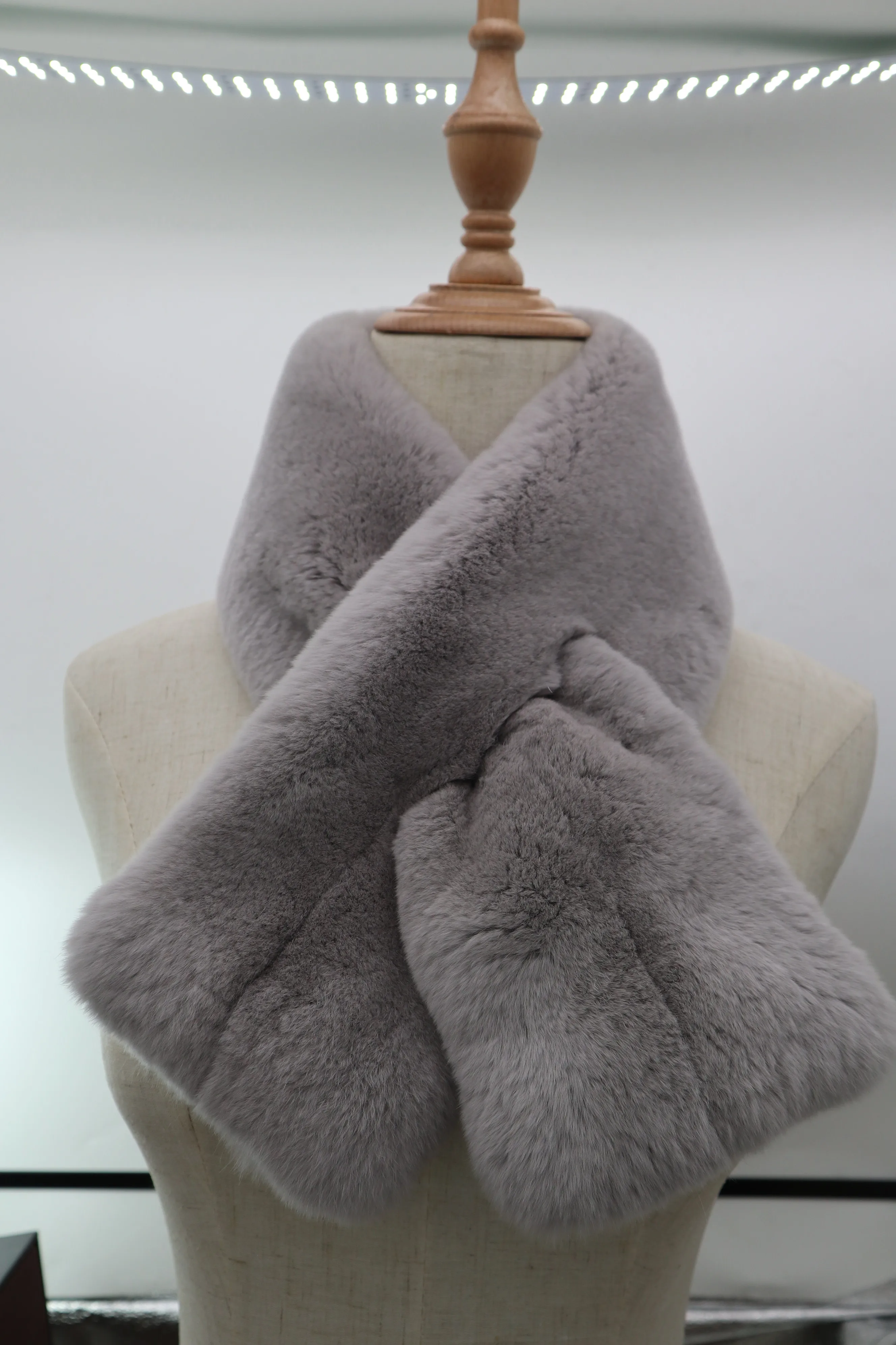 Шарф из натурального меха широкий теплый и удобный 2019 |