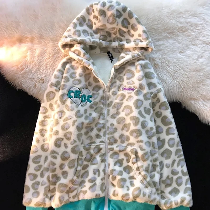 

Уличная милая и милая бархатная куртка из ягненка с круглым вырезом плюс бархатный плотный теплый кардиган куртка на молнии Y2K куртка Женск...