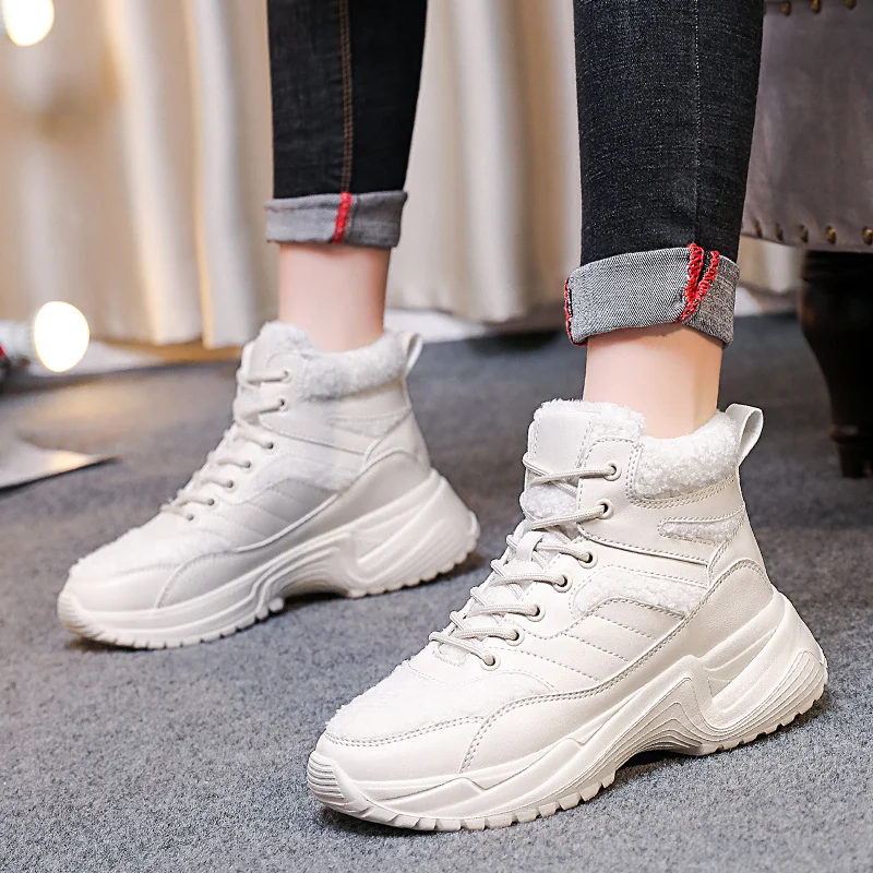 Женские зимние ботинки сохраняющие тепло походные ботильоны увеличивающие рост