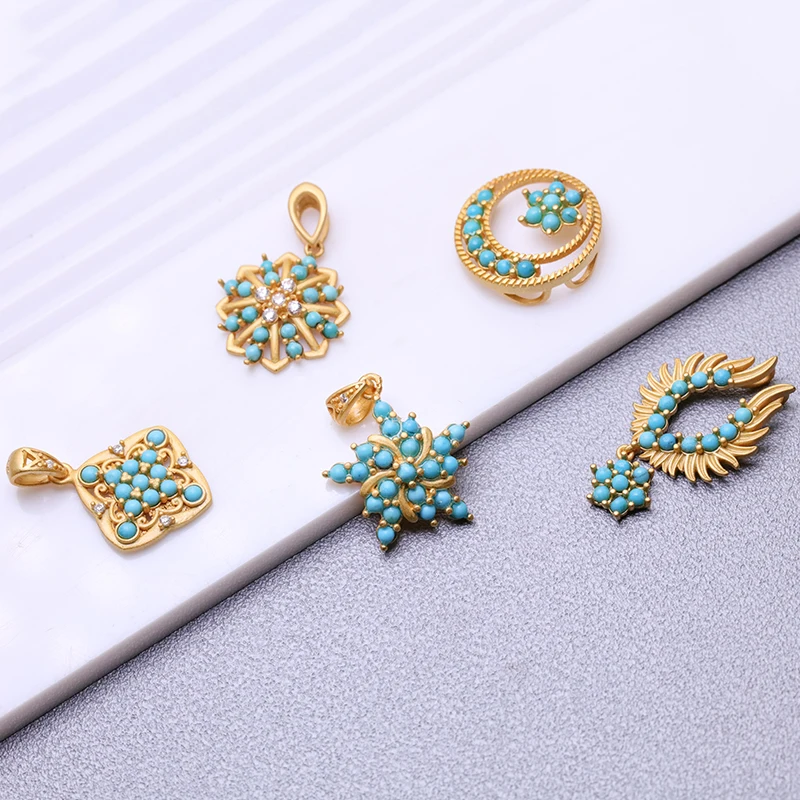 

2021 New Vintage Pendant Turquoise Necklace for Women Ethnic Geometry Round Charm Choker Necklaces Boho Fashion Female Jewelry