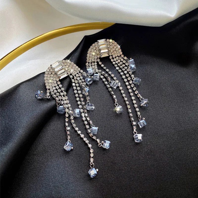 Большие массивные длинные серьги с кристаллами и кисточками для женщин модные