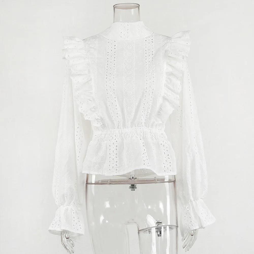 Элегантная кружевная женская блузка с открытой спиной белая оборками женские