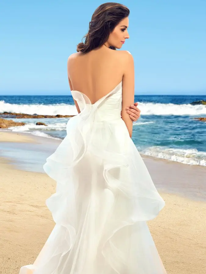 

New 2020 Strapless Ruffles Tulle Ivory Wedding Dress Summer Beach Boho Wedding Dresses Bridal Gown vestido de noiva